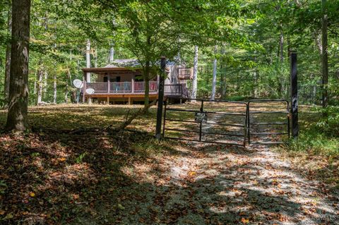Photo of 442 Cole Lane, Franklin Township, OH 45660 (MLS # 1855363)
