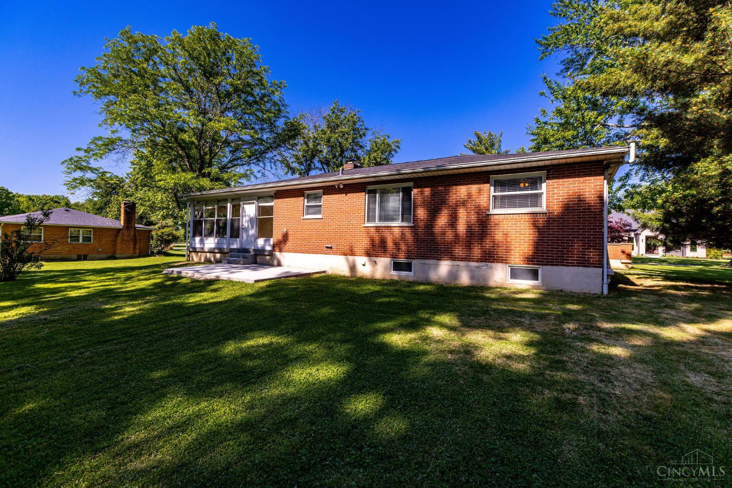 4098 Crestview Drive