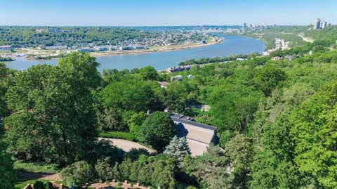 Photo of 20 Grandin Lane, Cincinnati, OH 45208 (MLS # 1886392)