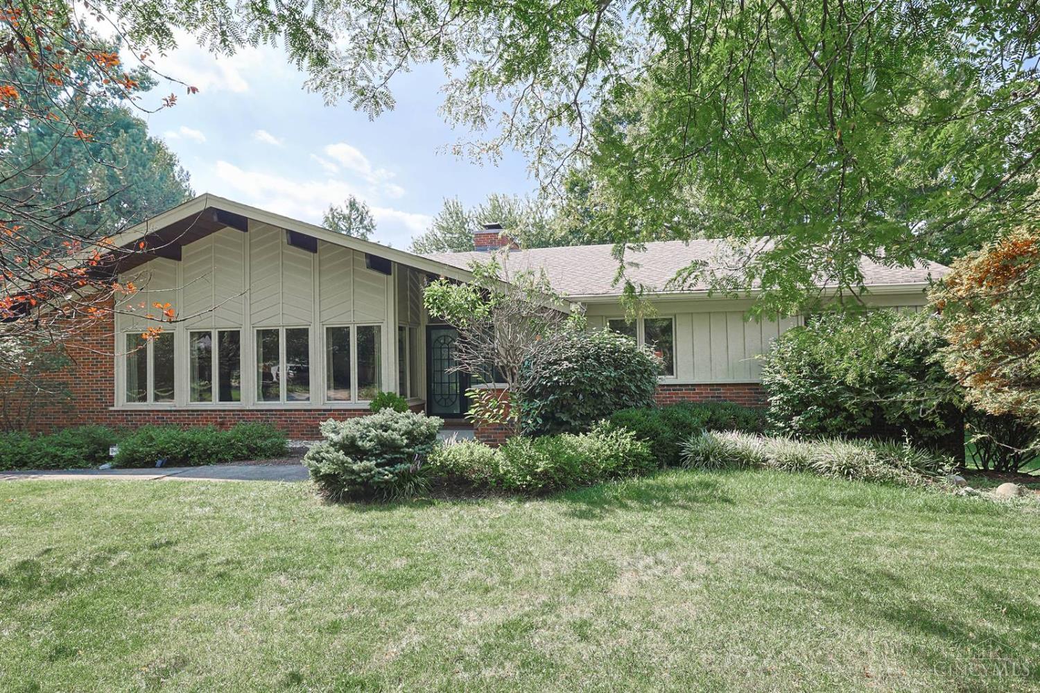 7673 Greenfarms Drive