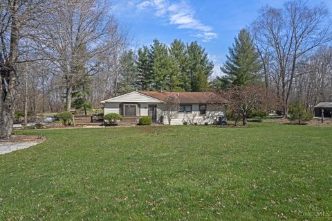 Single Family Residence in Tate Twp OH 2438 Bethel Maple Road.jpg