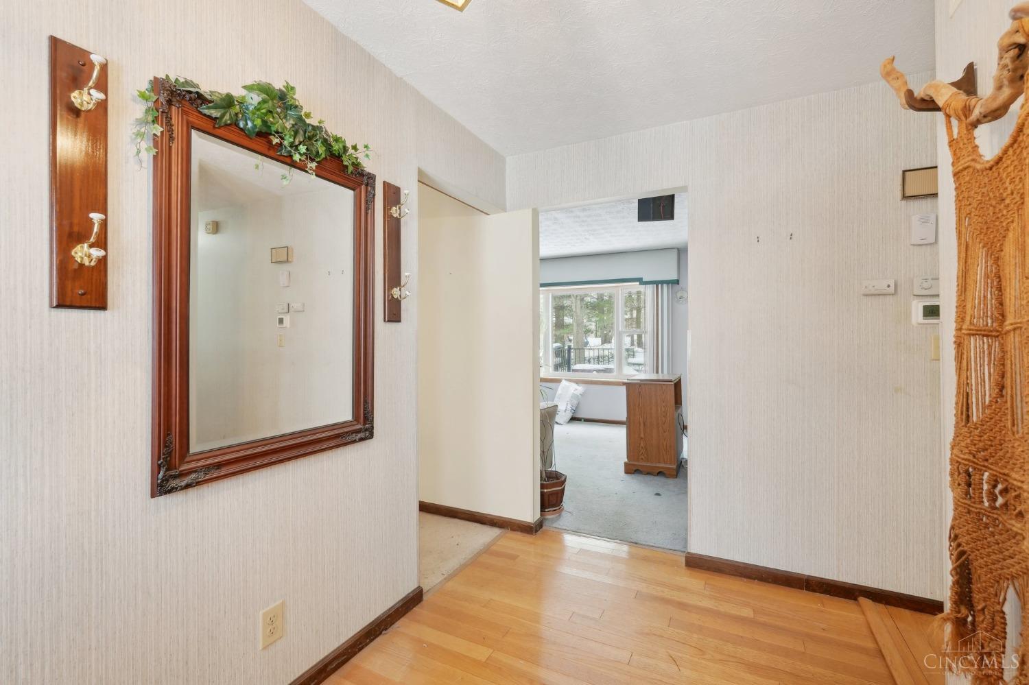 3475 Cherryhill Drive, Fairfield, Ohio image 7