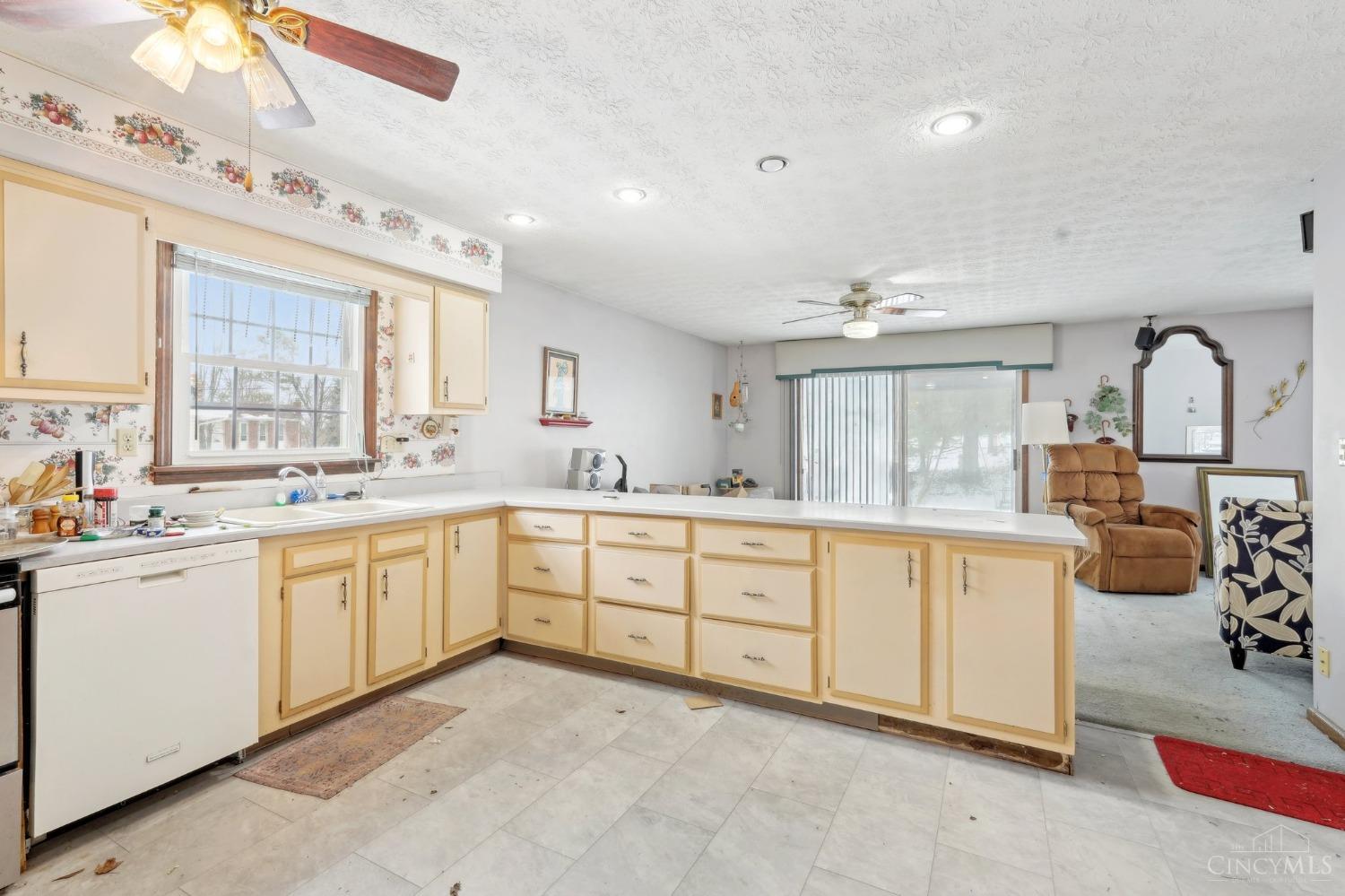 3475 Cherryhill Drive, Fairfield, Ohio image 12
