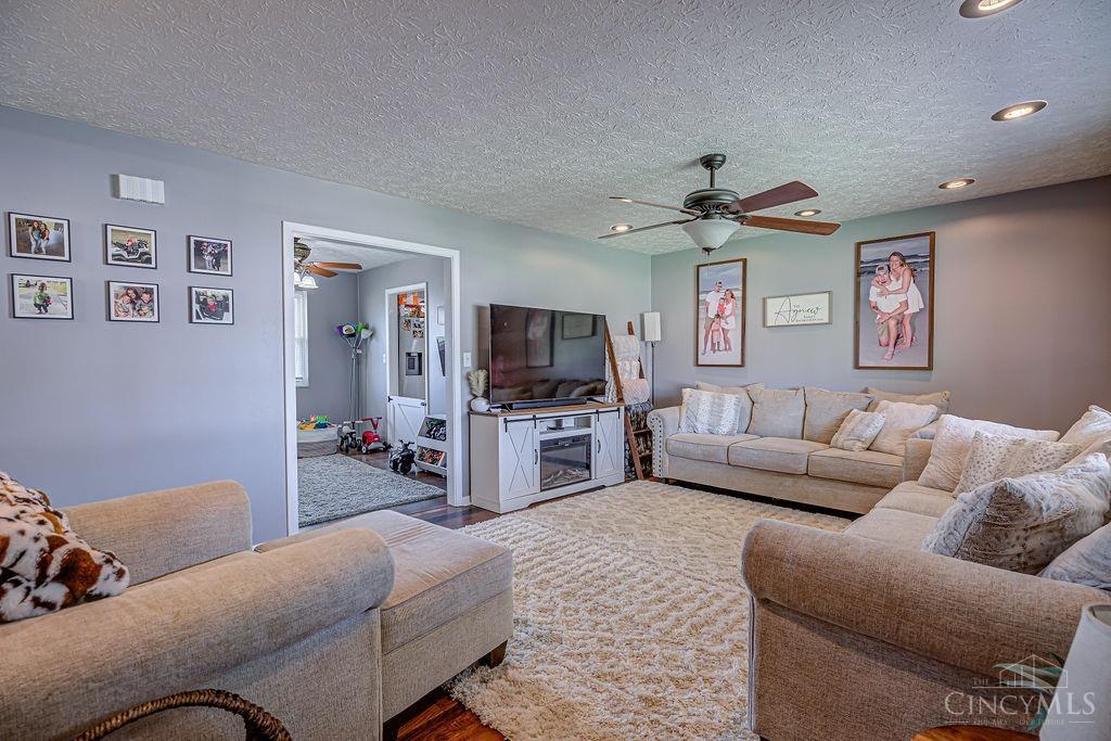 8770 Martz Paulin Road, Franklin, Ohio image 8