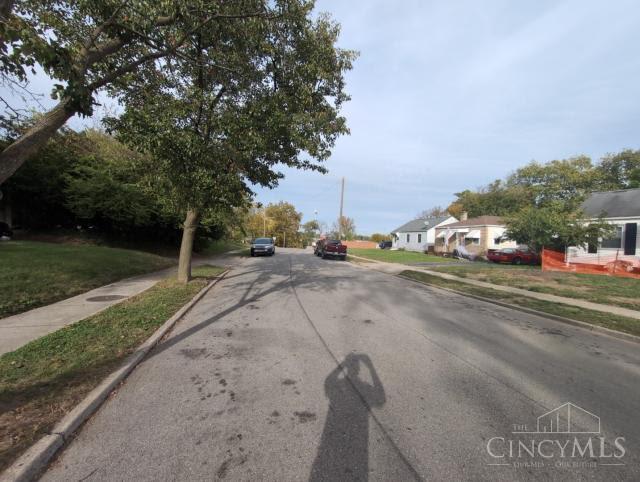 1614 Humphrey Avenue