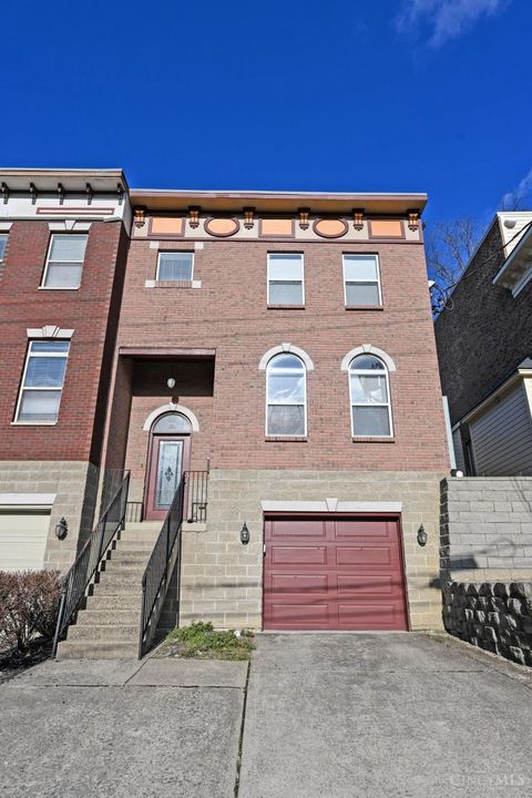 3220 Linwood Avenue Cincinnati OH 45226