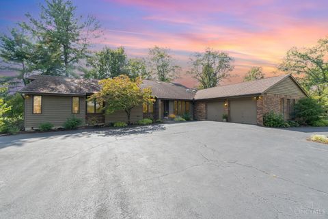 Photo of 738 Wards Corner Road, Miami Township, OH 45140 (MLS # 1856529) Photo of 738 Wards Corner Road, Miami Township, OH 45140 (MLS # 1856529)