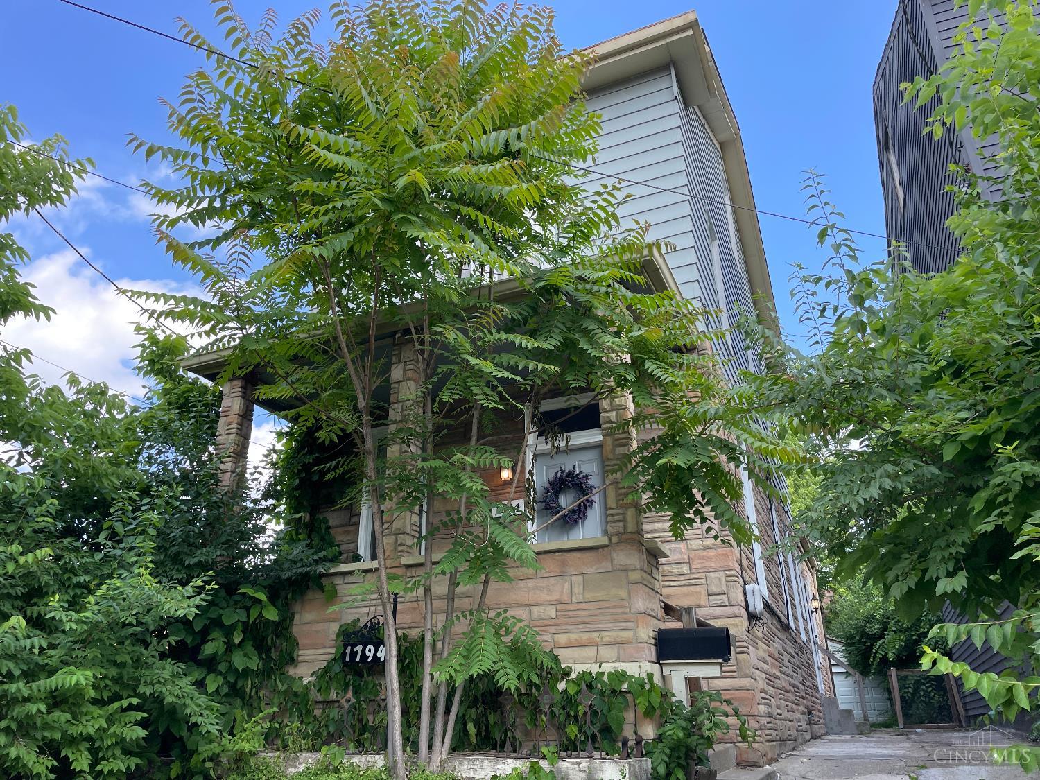 1794 Dreman Avenue, Cincinnati, Ohio image 1