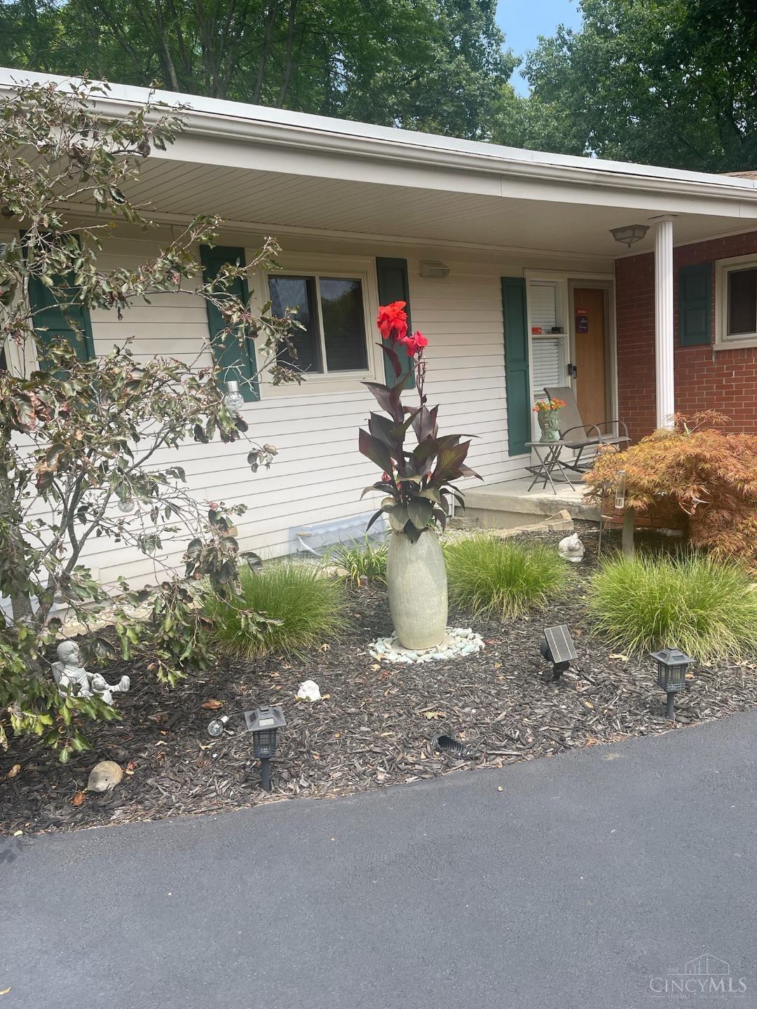 715 Oakwood Drive, Hamilton, Ohio image 47