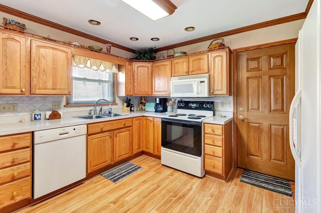4417 Shawnray Drive, Middletown, Ohio image 21