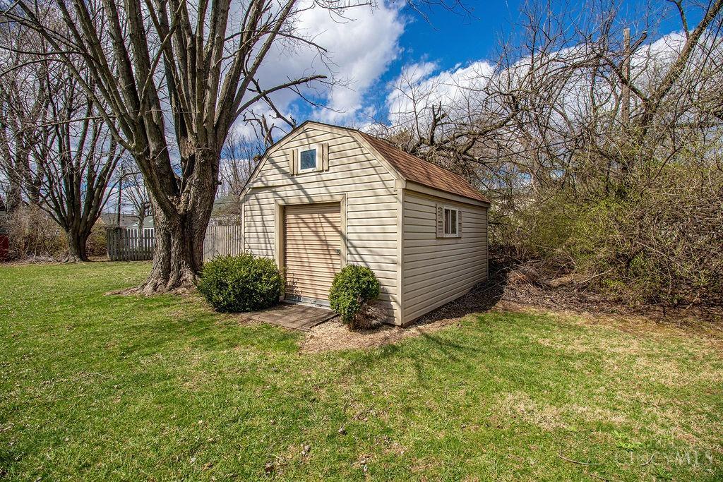 4417 Shawnray Drive, Middletown, Ohio image 8