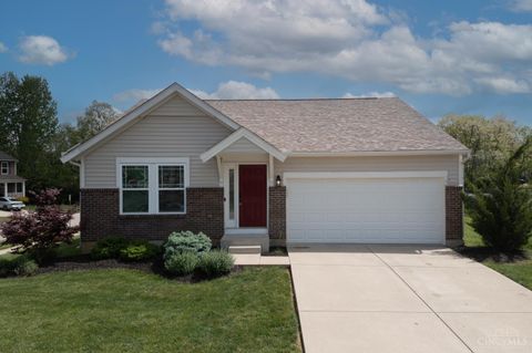 Photo of 5984 Oak Leaf Court, Hamilton Township, OH 45152 (MLS # 1876773)