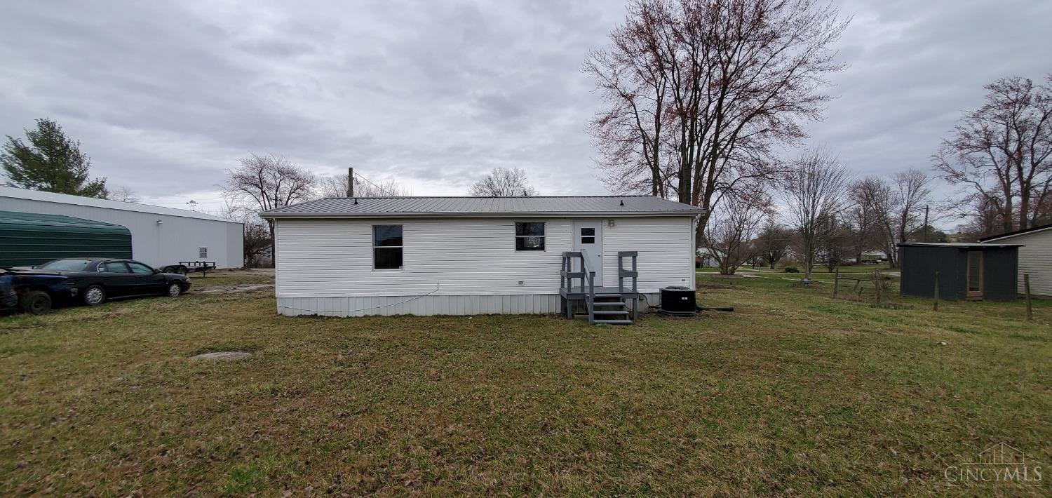 231 N Middle Street, Russellville, Ohio image 16