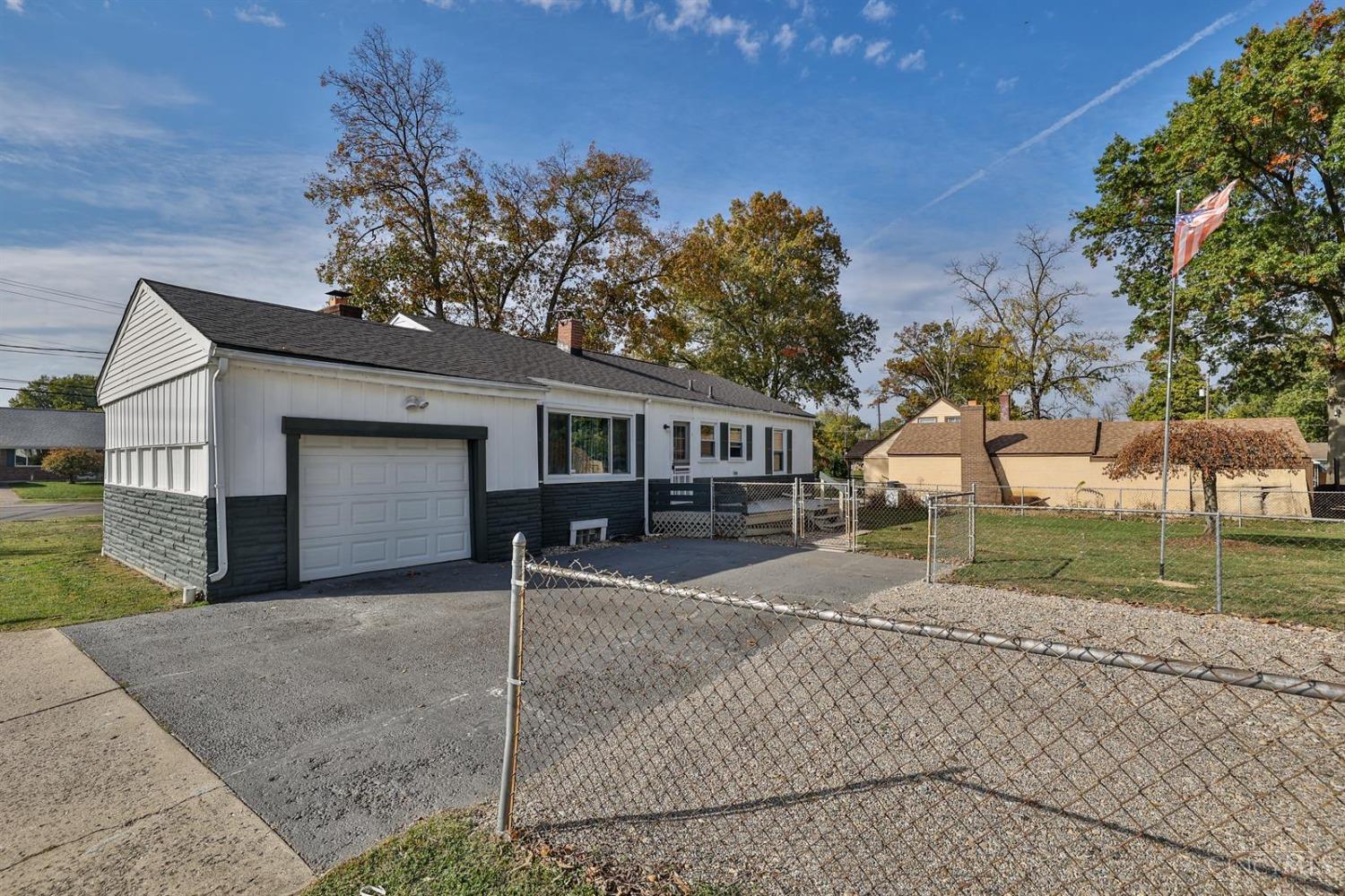 10896 Pippin Road, Colerain Twp, Ohio image 32