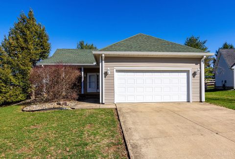 Photo of 209 Morgan Circle, Oxford, OH 45056 (MLS # 1871307)