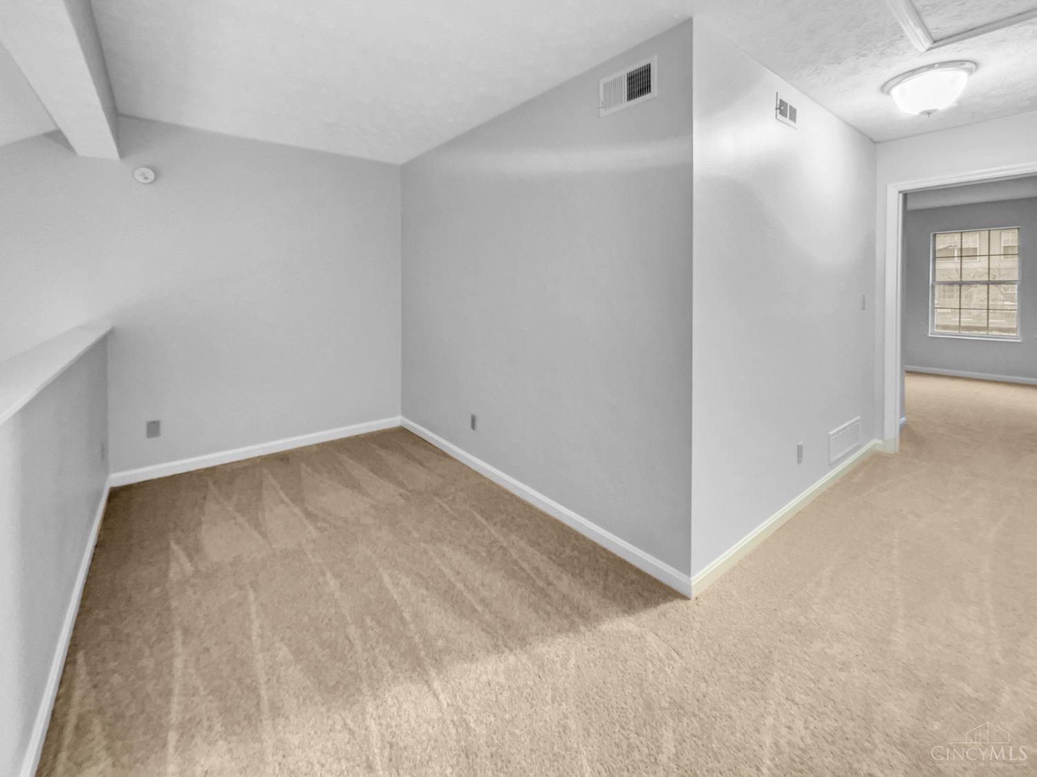 10555 Montgomery Road #54, Montgomery, Ohio image 14