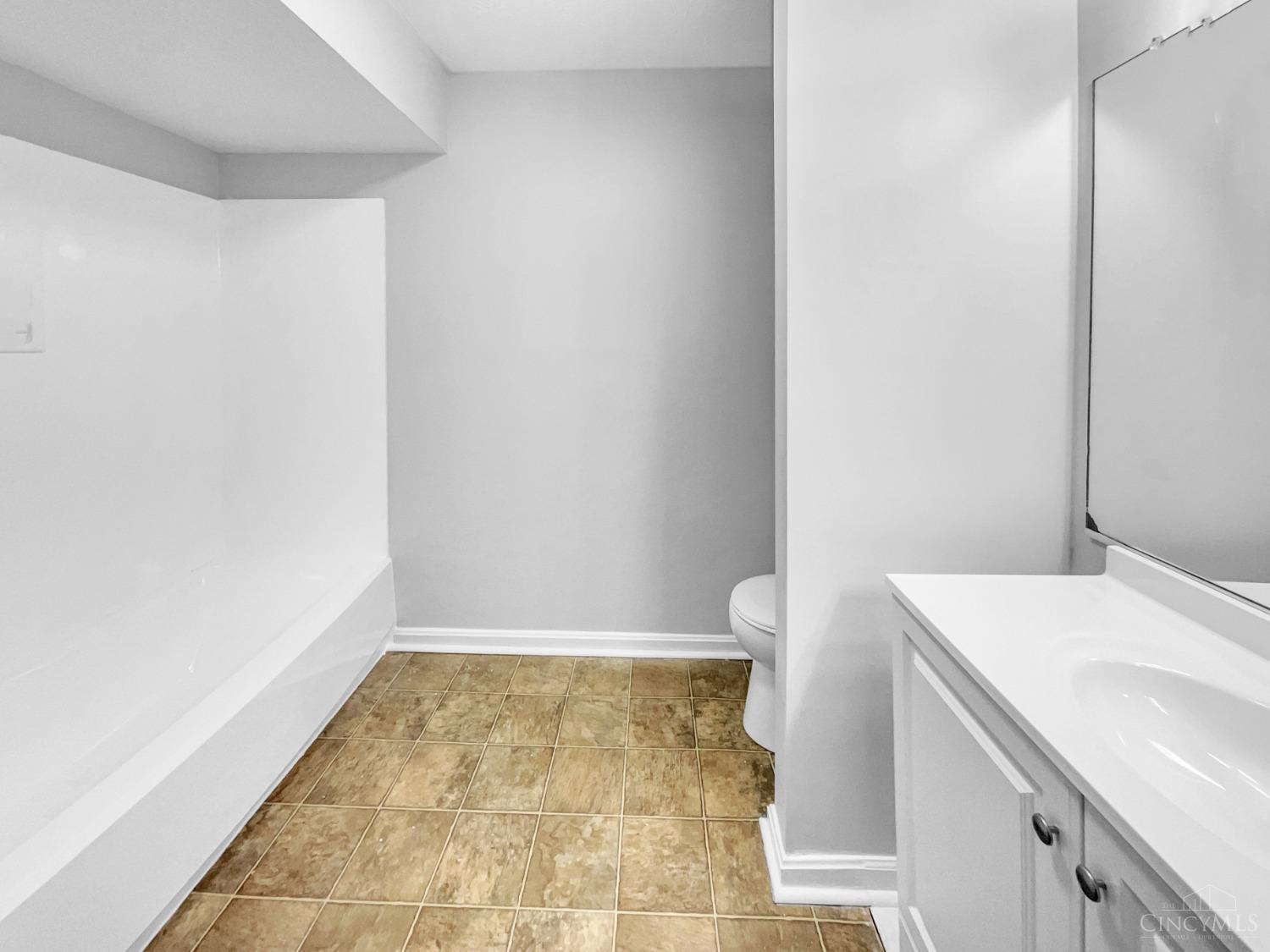 10555 Montgomery Road #54, Montgomery, Ohio image 17