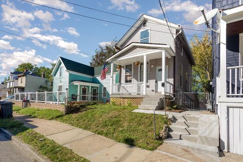 Photo of 1854 Knox Street, Cincinnati, OH 45214 (MLS # 1858209)
