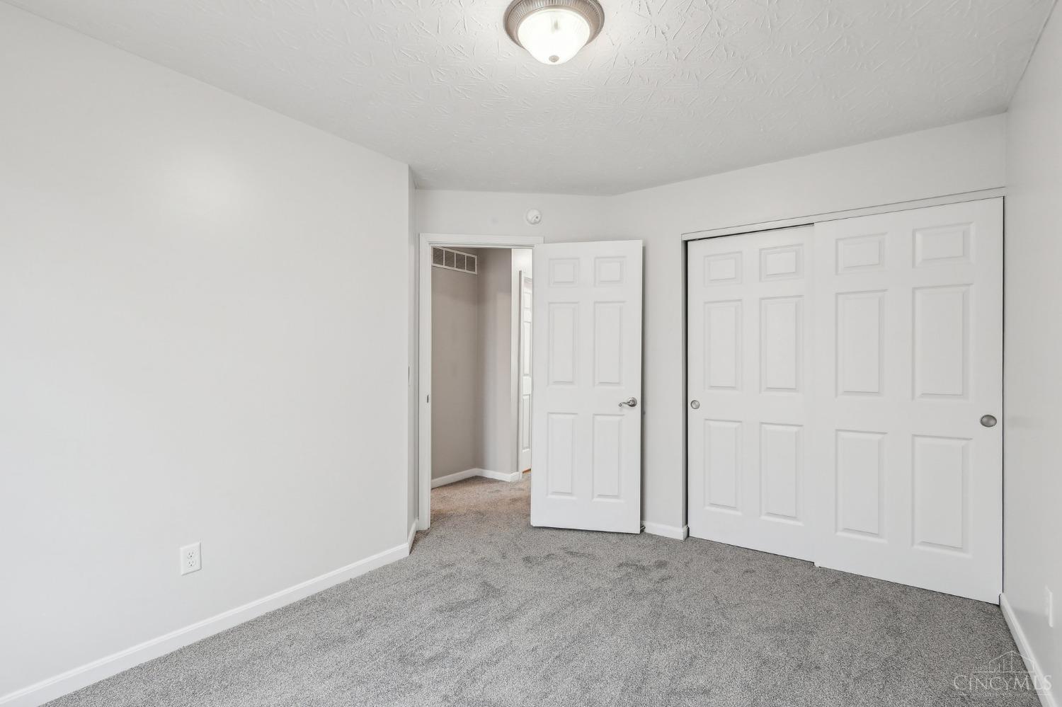 6539 Black Forest Court, Hamilton Twp, Ohio image 29