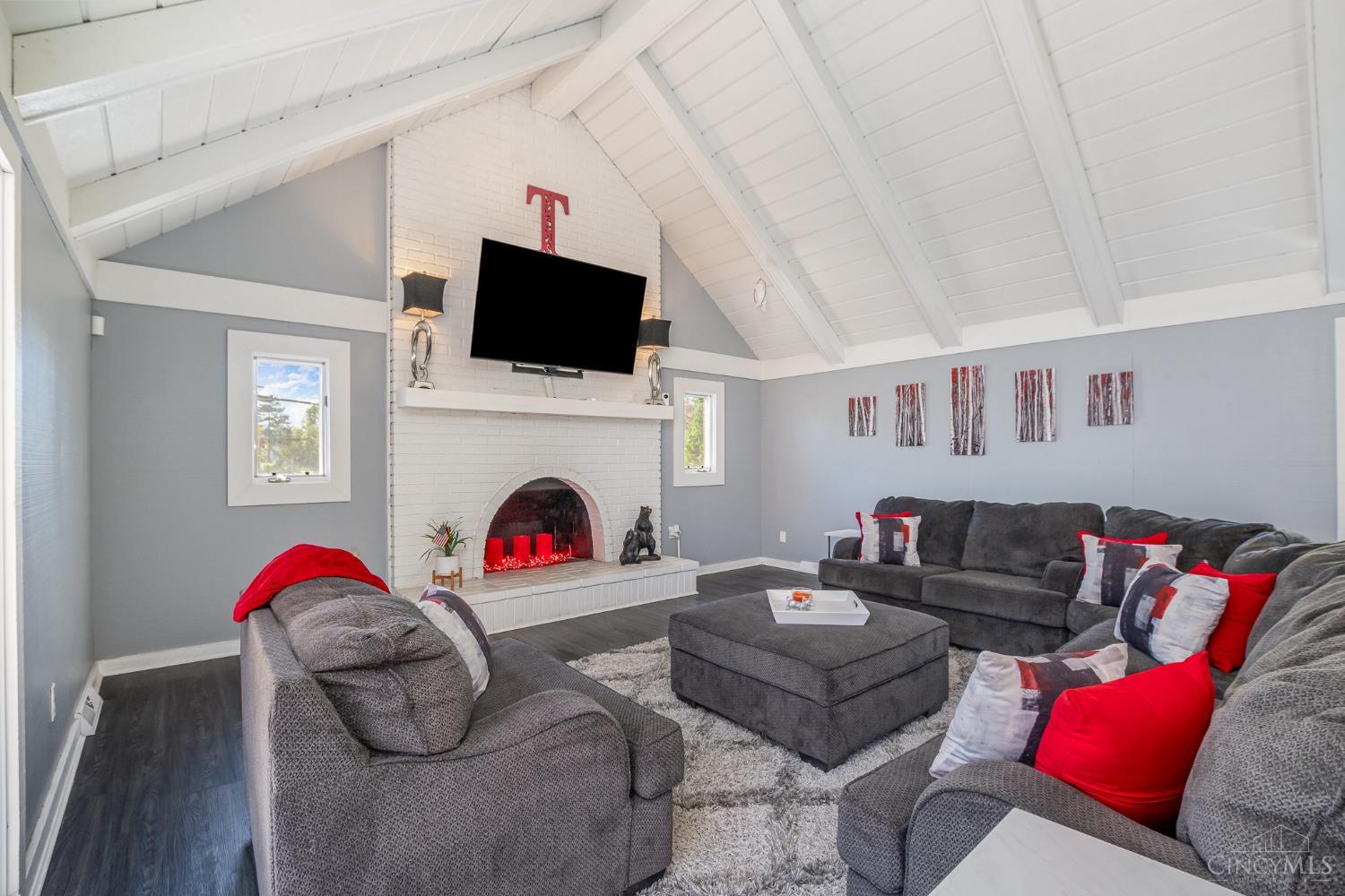 5912 Cleves Warsaw Pike