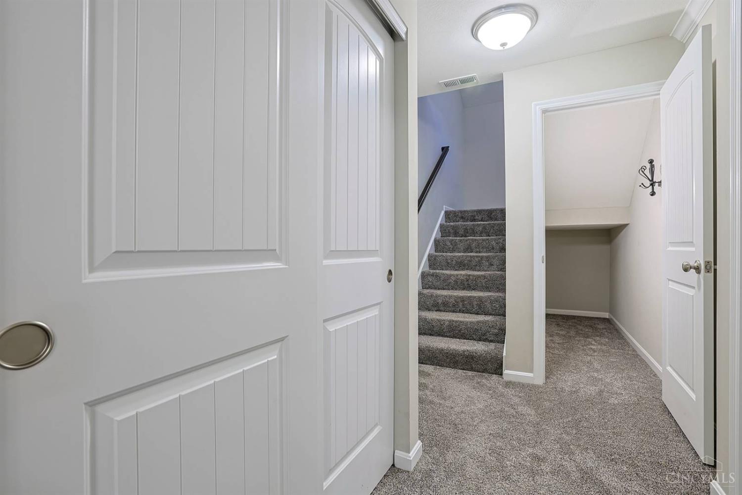 206 River Ridge
