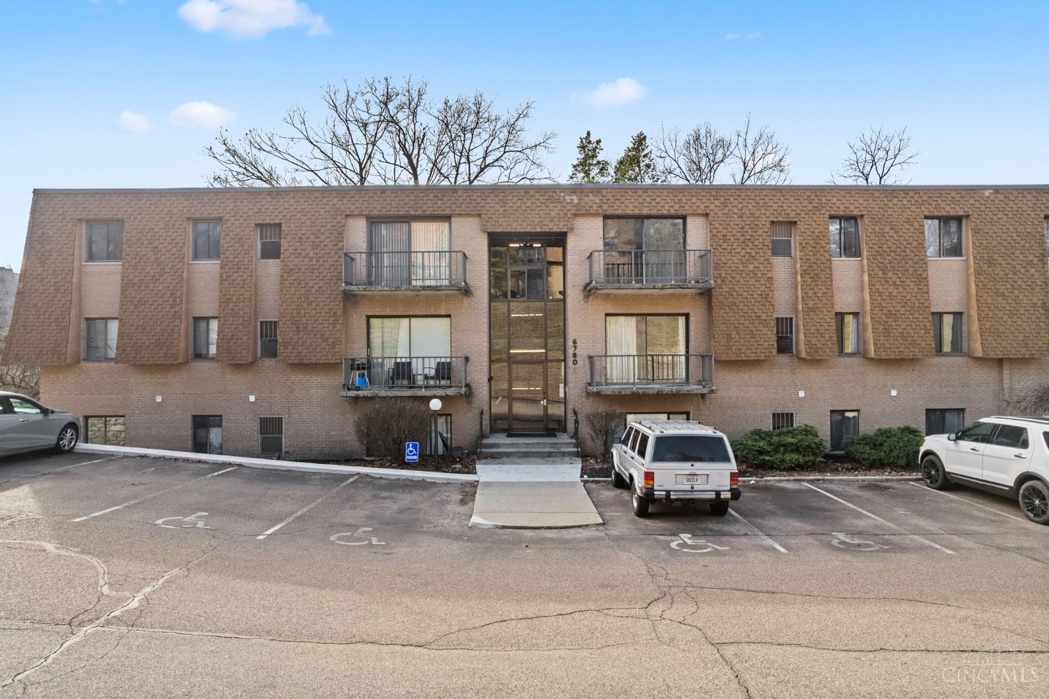 6780 Harrison Avenue 84