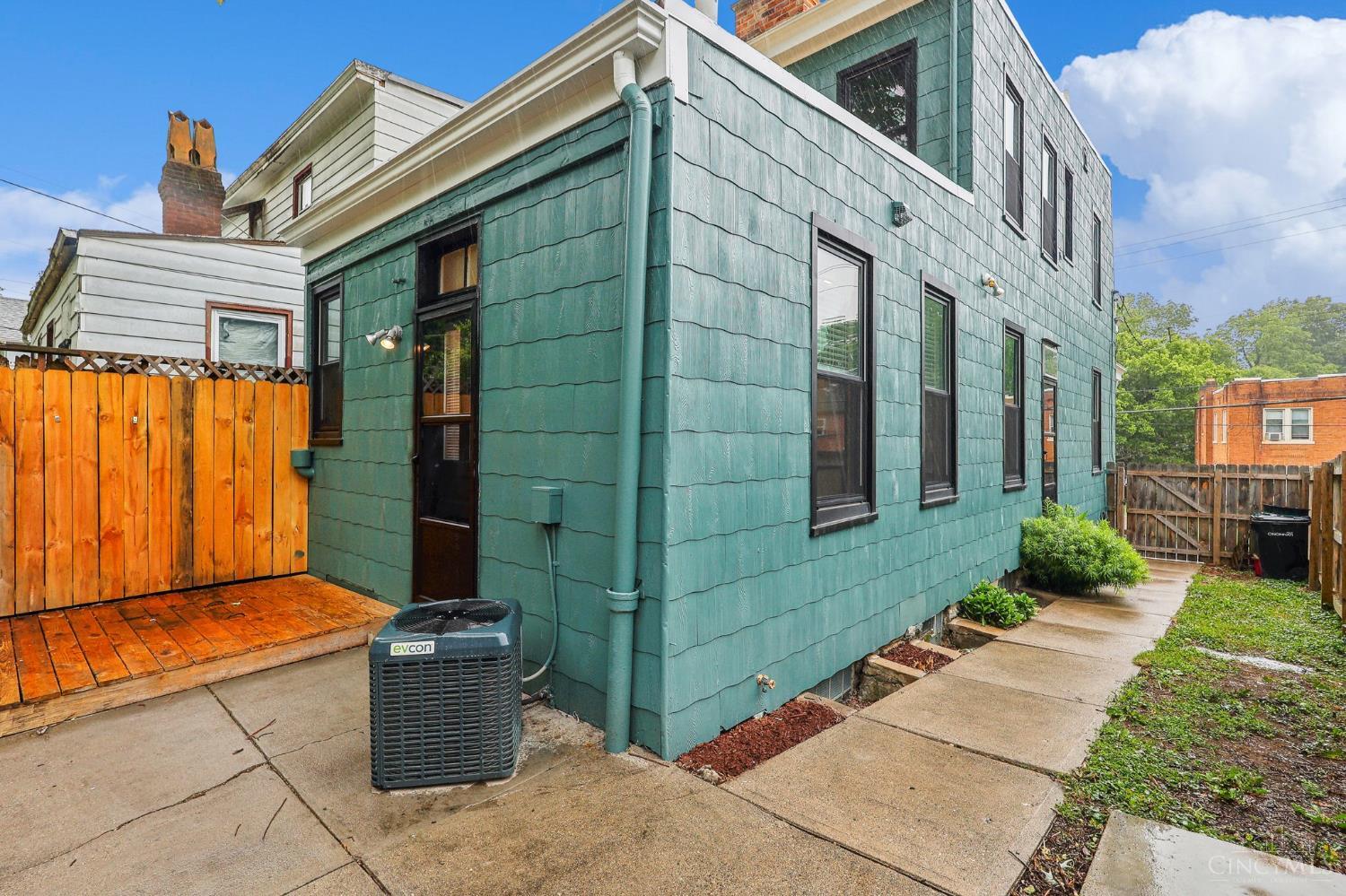 4233 Virginia Avenue, Cincinnati, Ohio image 28
