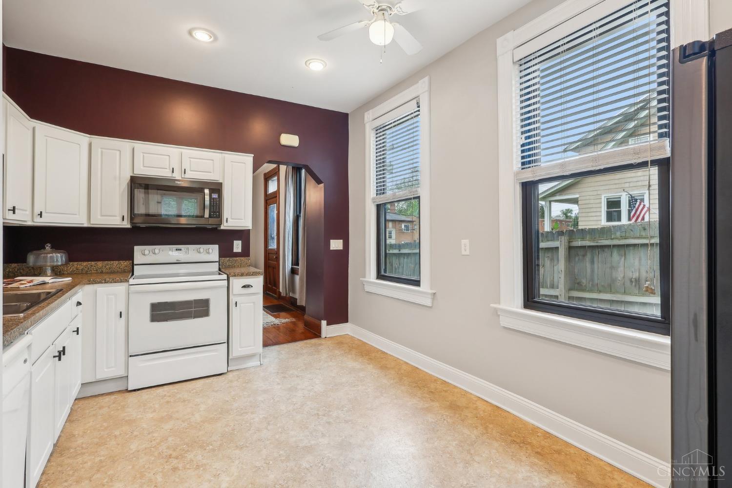 4233 Virginia Avenue, Cincinnati, Ohio image 11