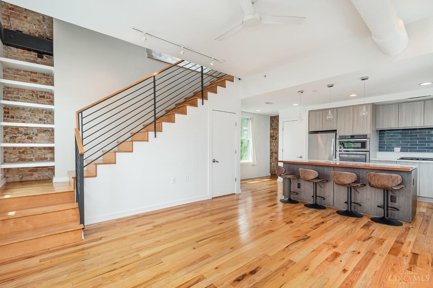 118 W Fifteenth Street 182