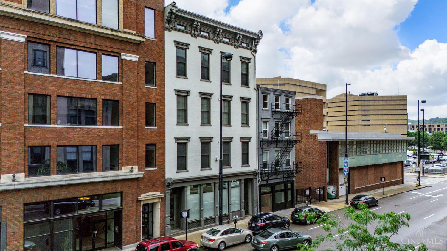 813 Broadway Avenue #203, Cincinnati, Ohio image 2
