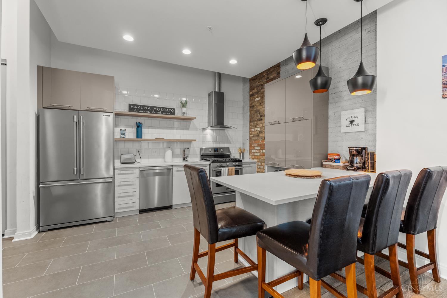 813 Broadway Avenue #203, Cincinnati, Ohio image 8
