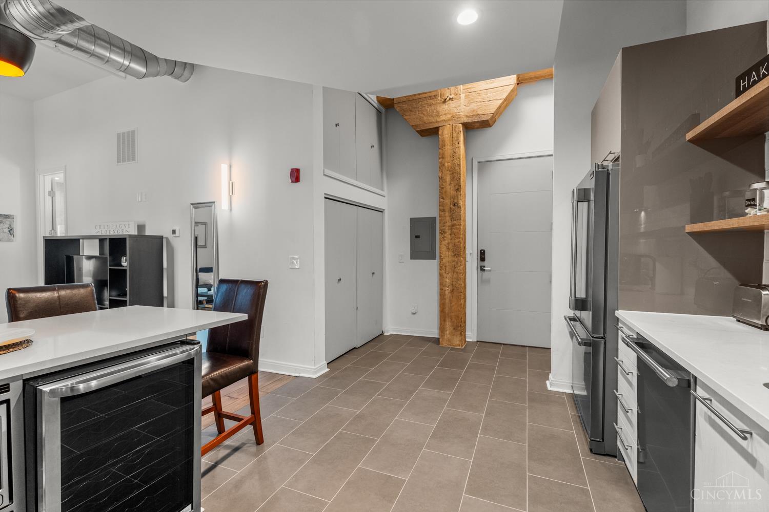 813 Broadway Avenue #203, Cincinnati, Ohio image 7