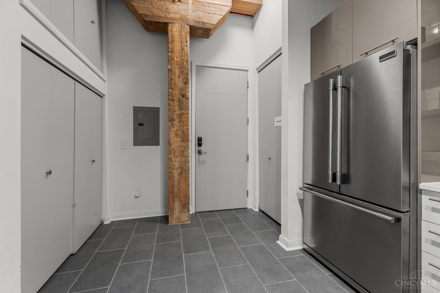 813 Broadway Avenue #203, Cincinnati, Ohio image 6