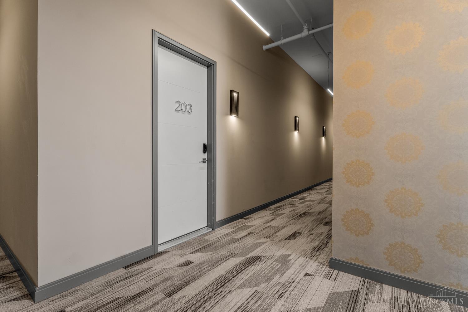 813 Broadway Avenue #203, Cincinnati, Ohio image 5