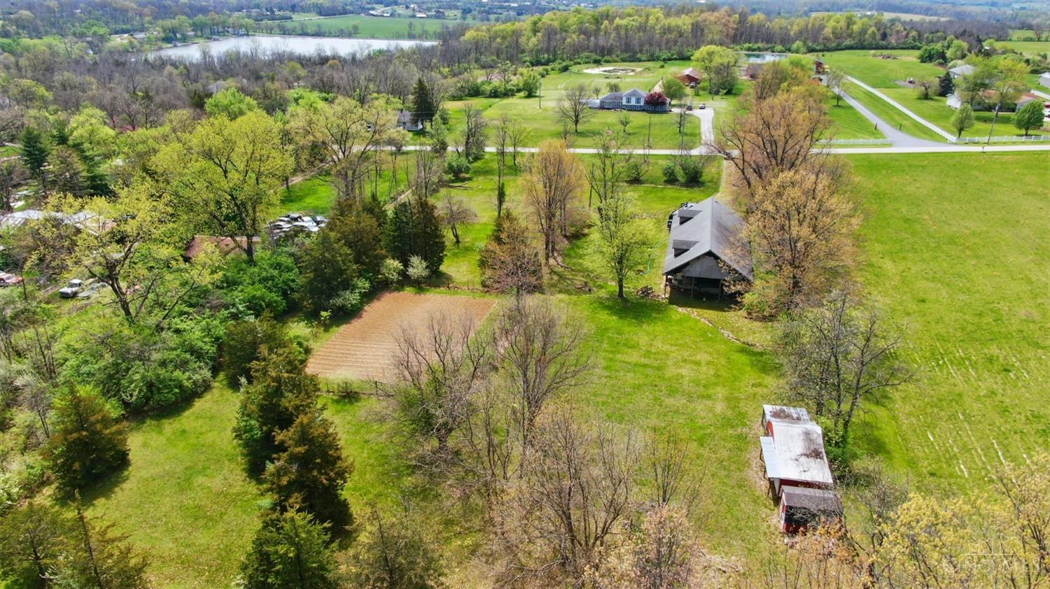 1206 Bauer Road, Milford Twp, Ohio image 4