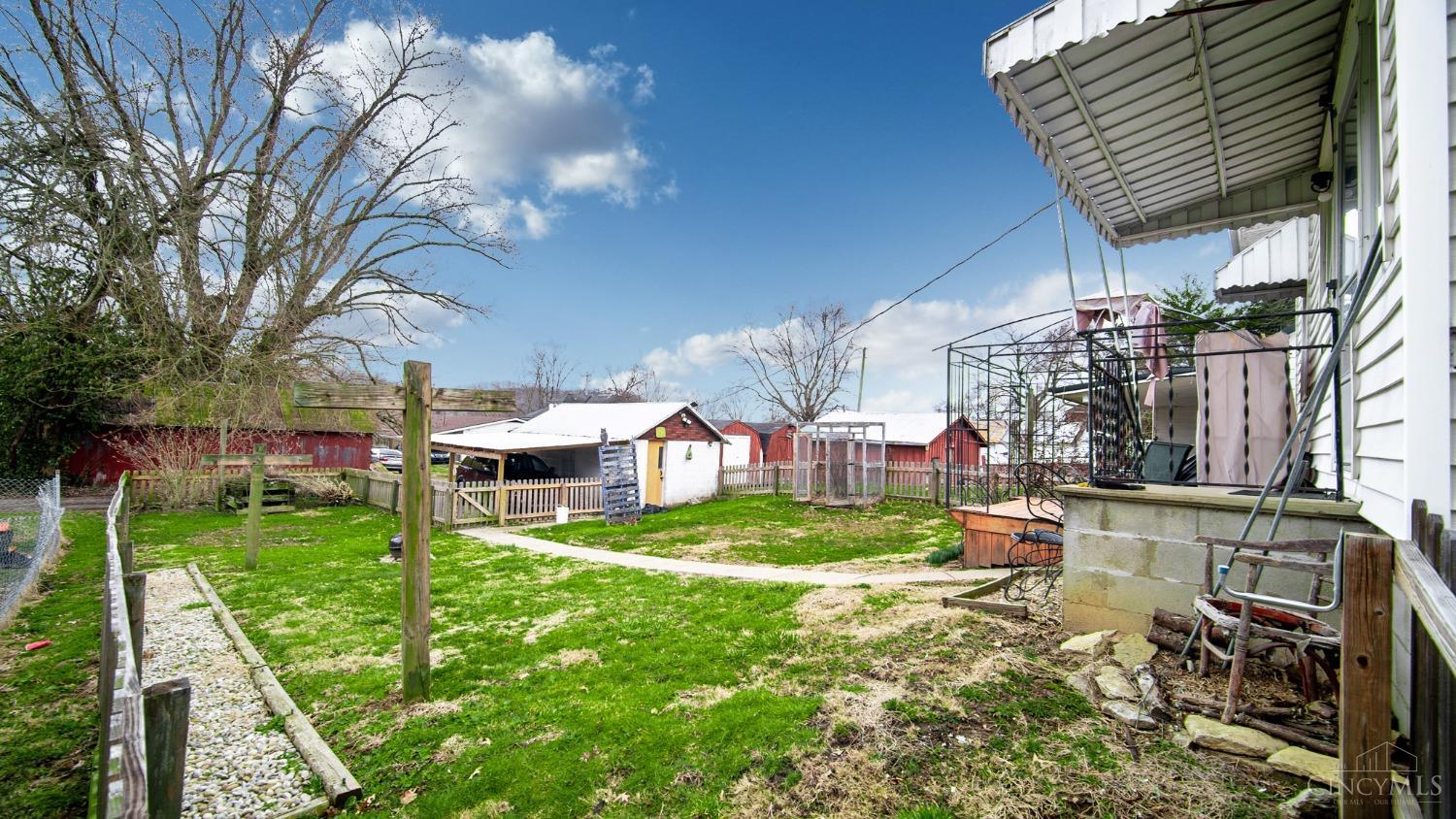 516 E Eighth Street, Manchester, Ohio image 18