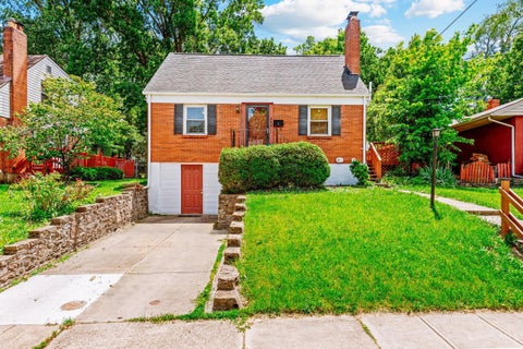 Homes For Sale - 345 Durrell Avenue<br/> Hamilton County, Cincinnati, OH 45215