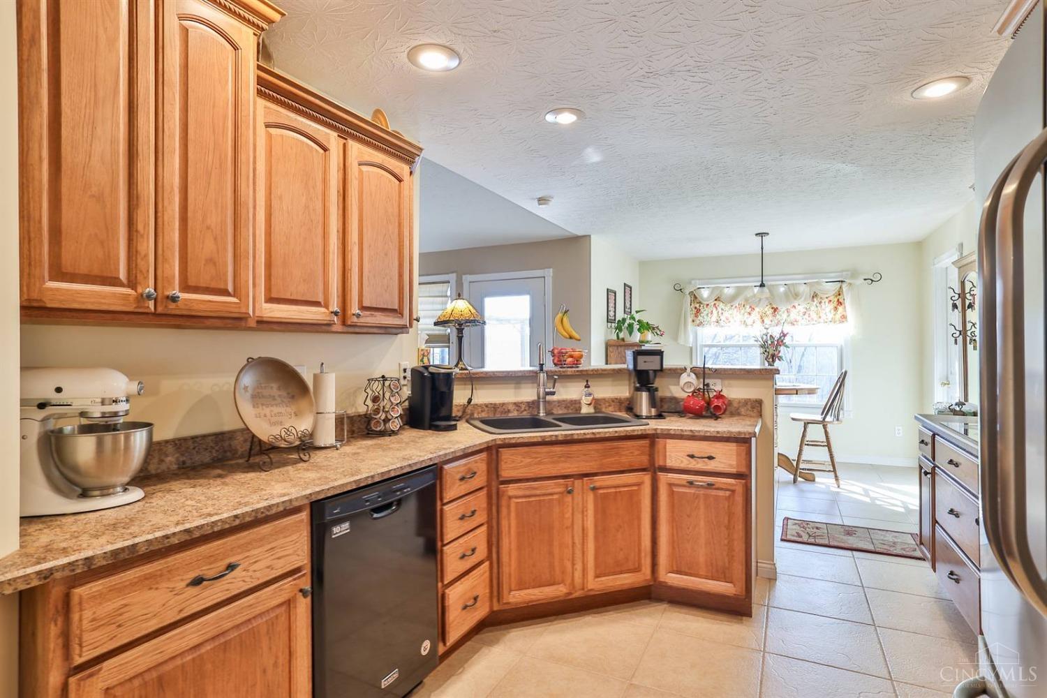 4737 Tall Oak Drive, Aurora, Indiana image 14