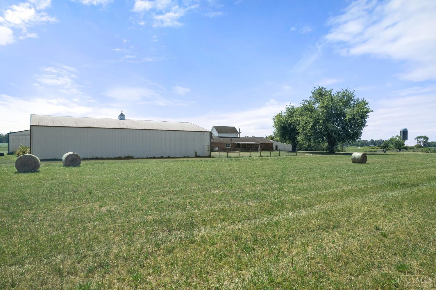 3305 N Sanders Rd, Hillsboro, Ohio image 11