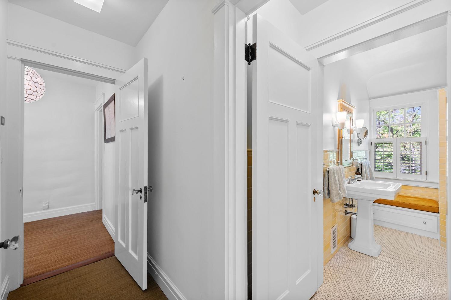 10 E Interwood Place, Cincinnati, Ohio image 46
