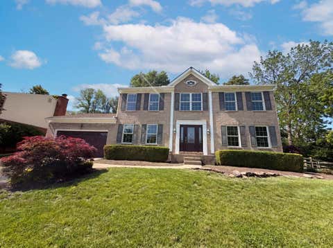 Homes For Sale - 12173 Village Woods Drive<br/> Hamilton County, Sharonville, OH 45241