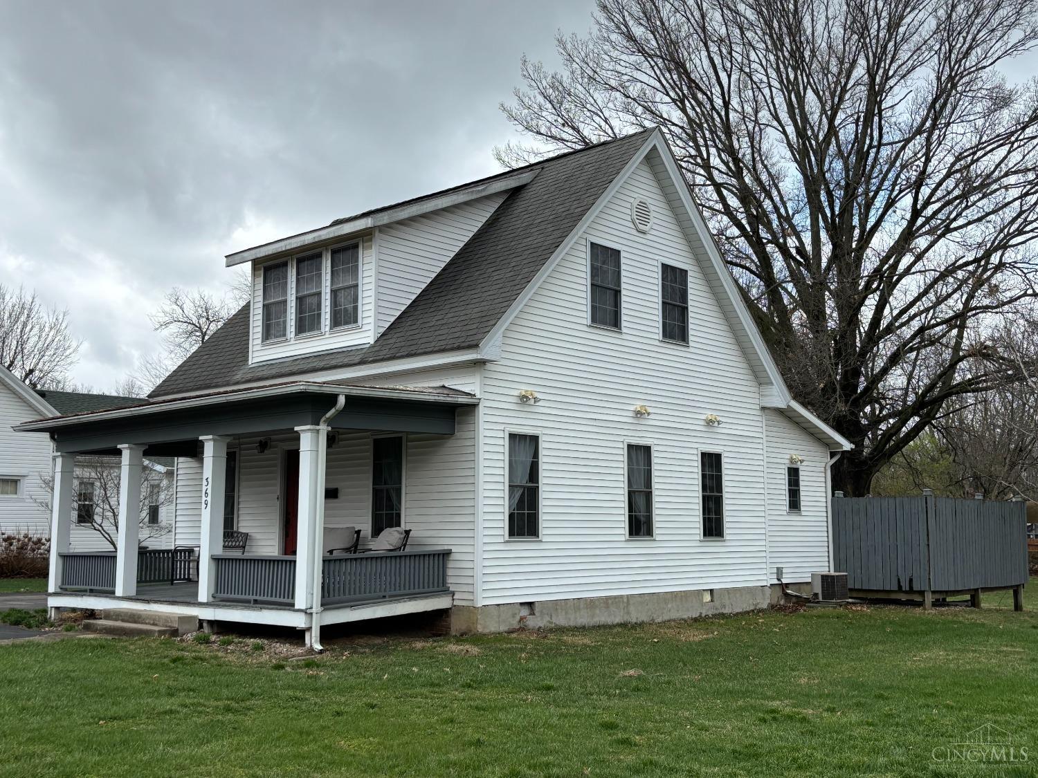 369 S South Street, Wilmington, Ohio image 4