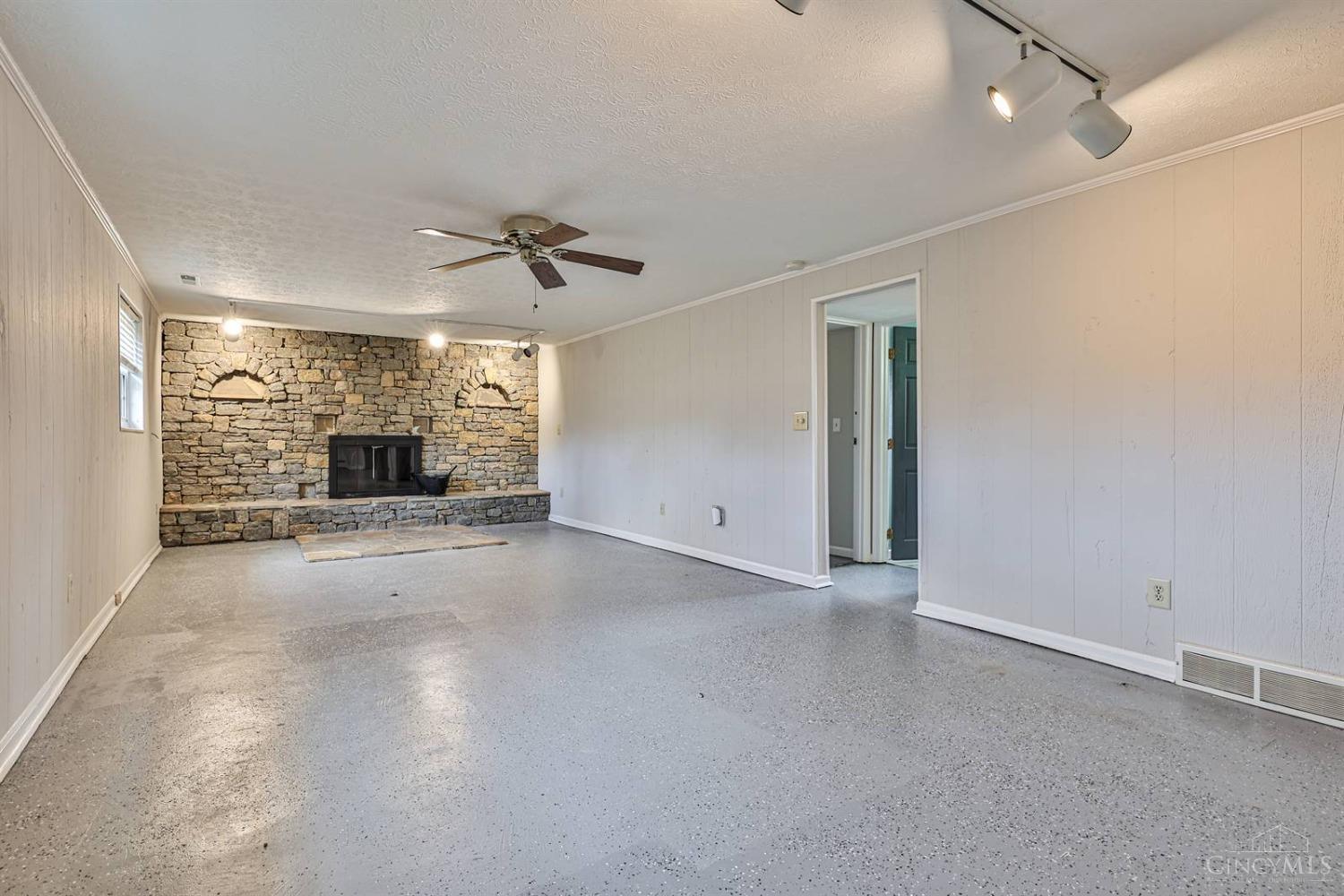 2534 E Highwood Drive, Fairfield, Ohio image 26