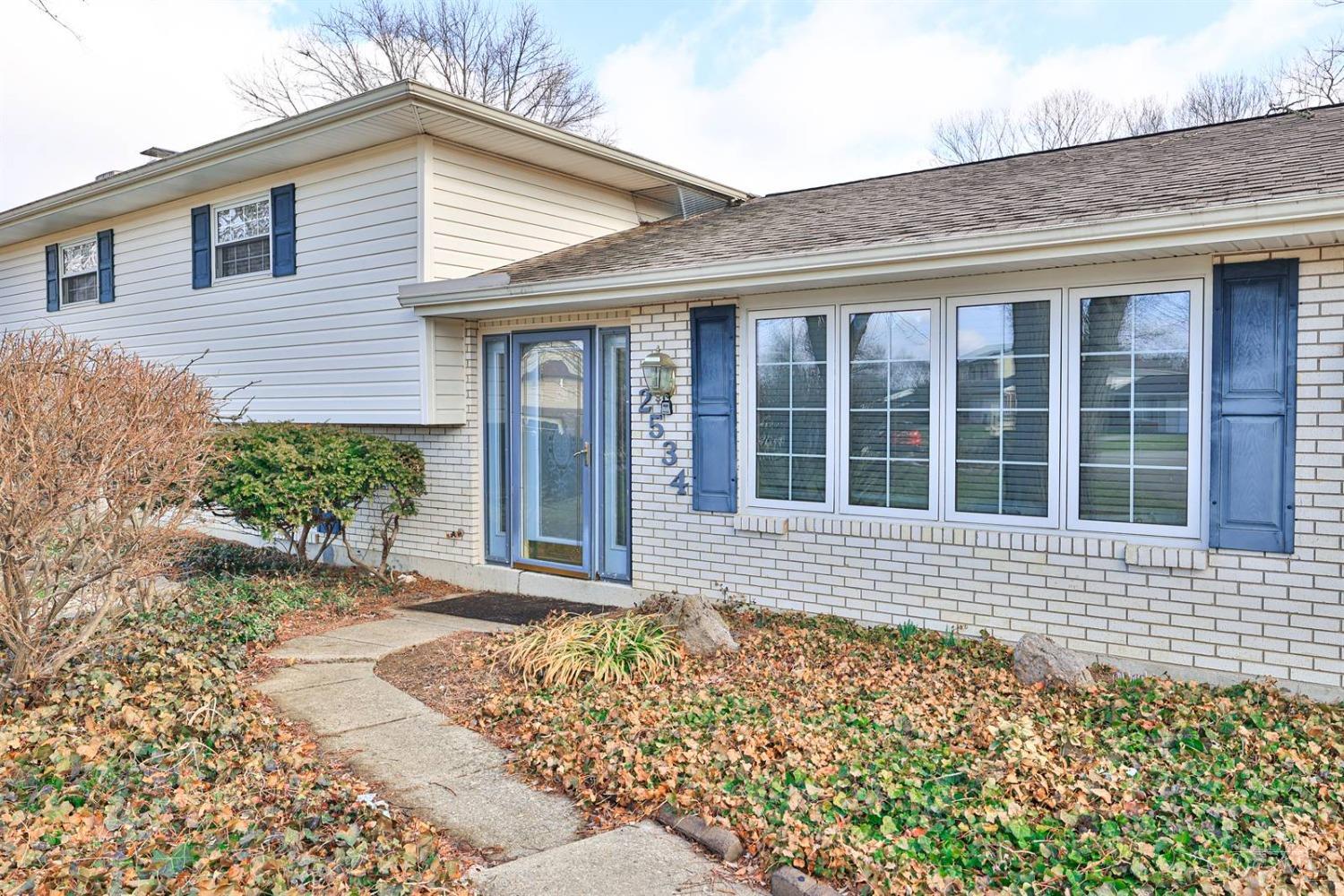 2534 E Highwood Drive, Fairfield, Ohio image 3