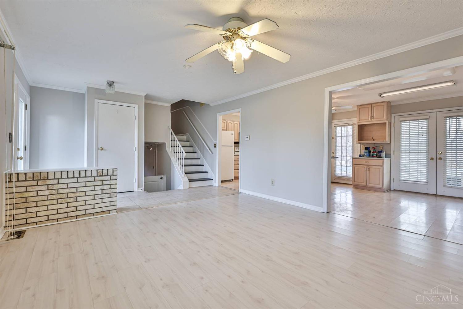 2534 E Highwood Drive, Fairfield, Ohio image 8