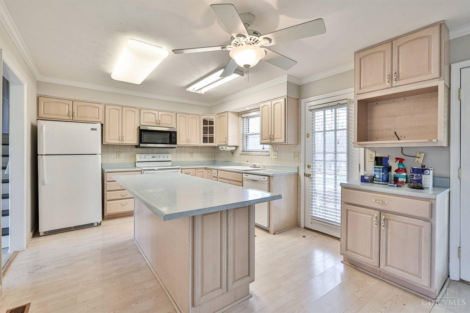 2534 E Highwood Drive, Fairfield, Ohio image 12