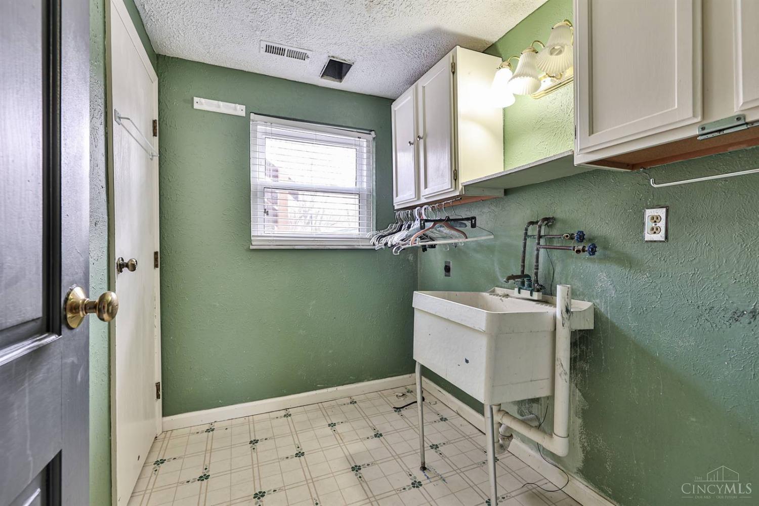 2534 E Highwood Drive, Fairfield, Ohio image 31