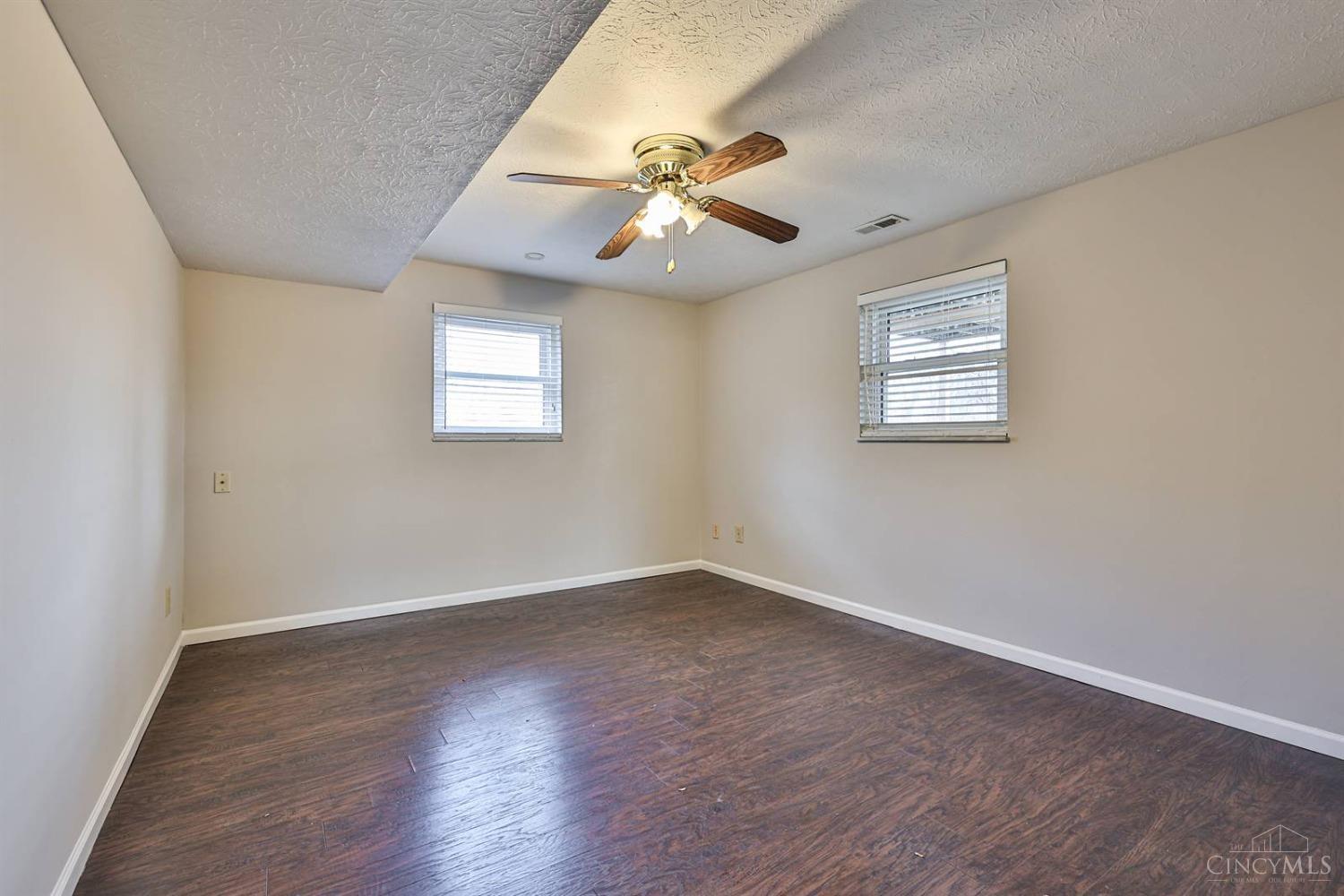 2534 E Highwood Drive, Fairfield, Ohio image 24