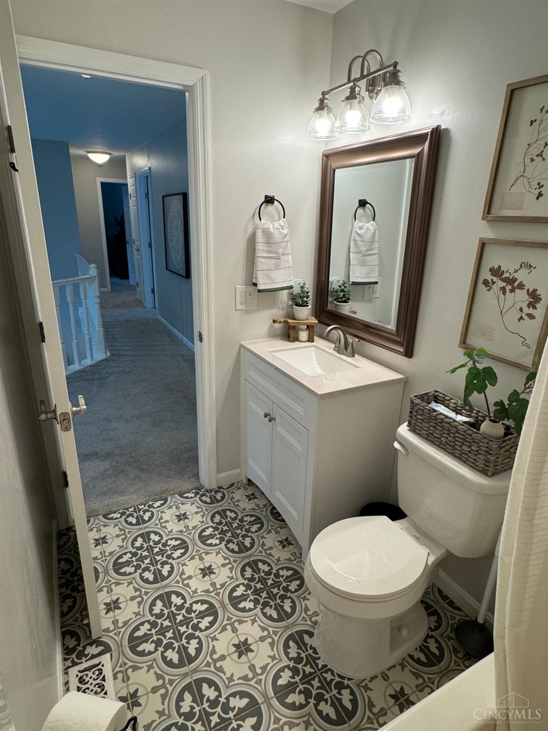 7748 Cedar Falls Lane, West Chester, Ohio image 37