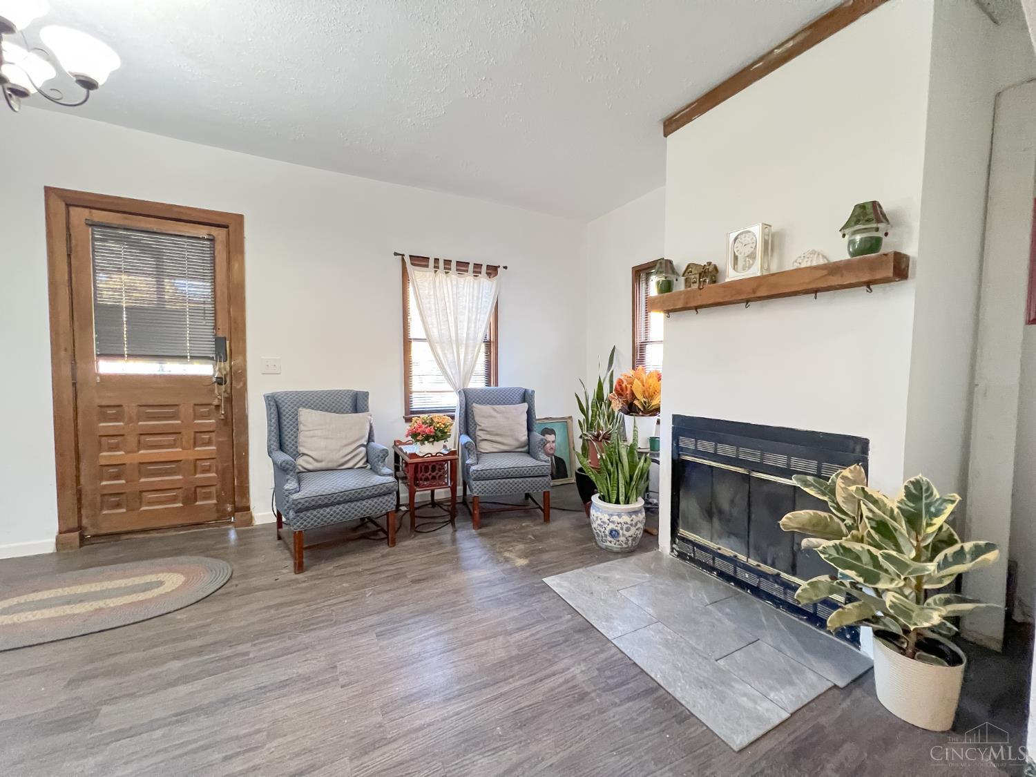 1783 Hill Station Road